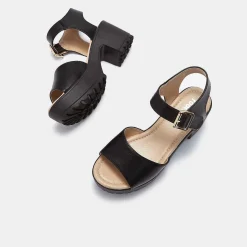 Black Ankle Strap Chunky Platform Cleated Sandals
