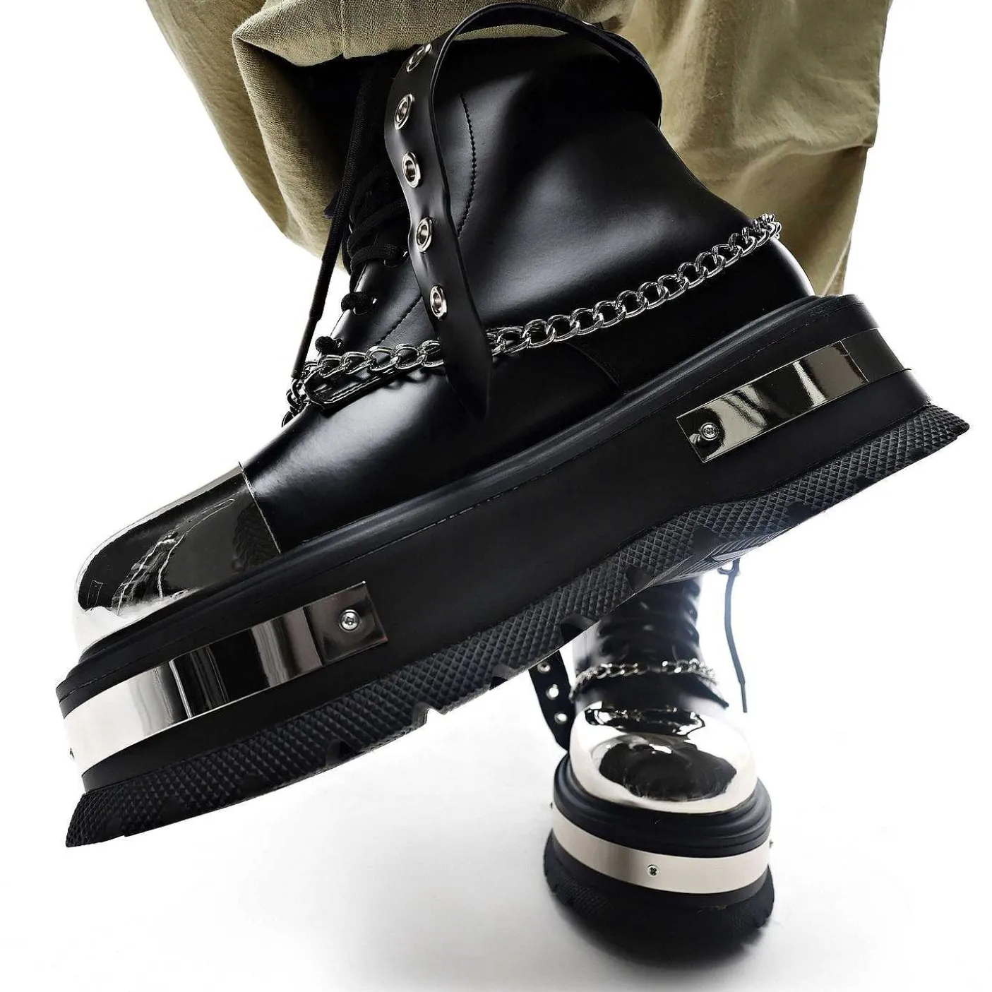Borin Men'S Hardware Platform Boots
