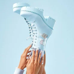 Flying Pusheen Sky Boots