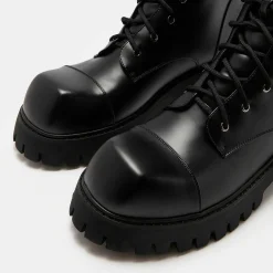 Gimli Men'S Black Square Toe Lace Up Boots