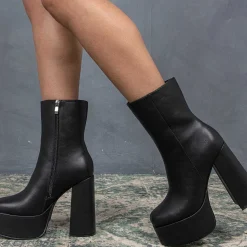 Lexus Black Platform Heeled Boots