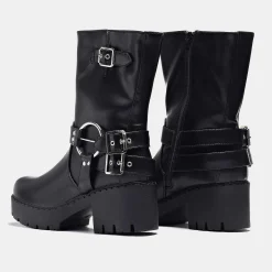 Oblivion Grunge Switch Boots