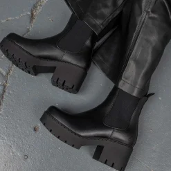 Orson Switch Chelsea Boots