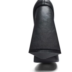 Rakot Heeled Black Ankle Boots