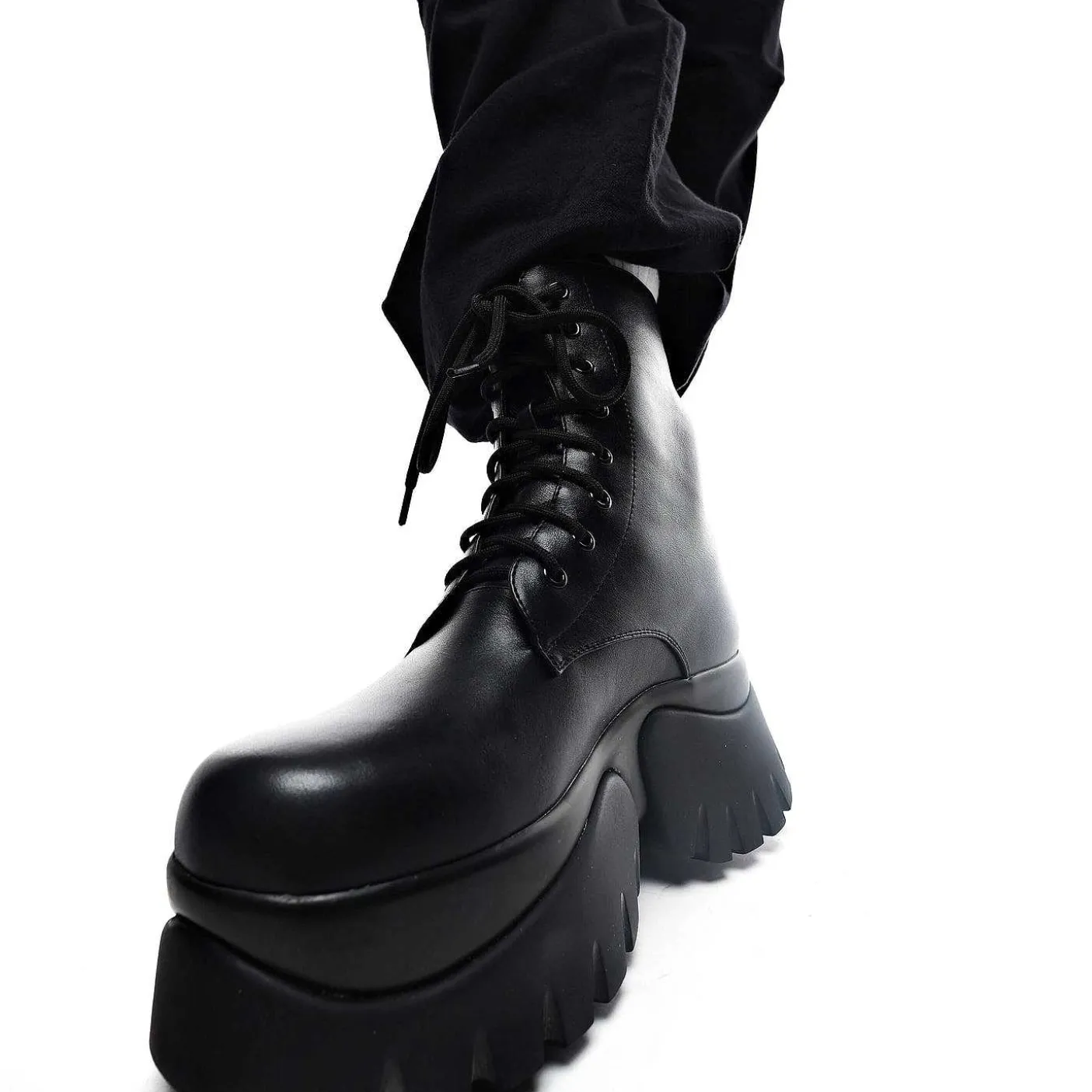 Rancor Vilun Black Lace Up Boots